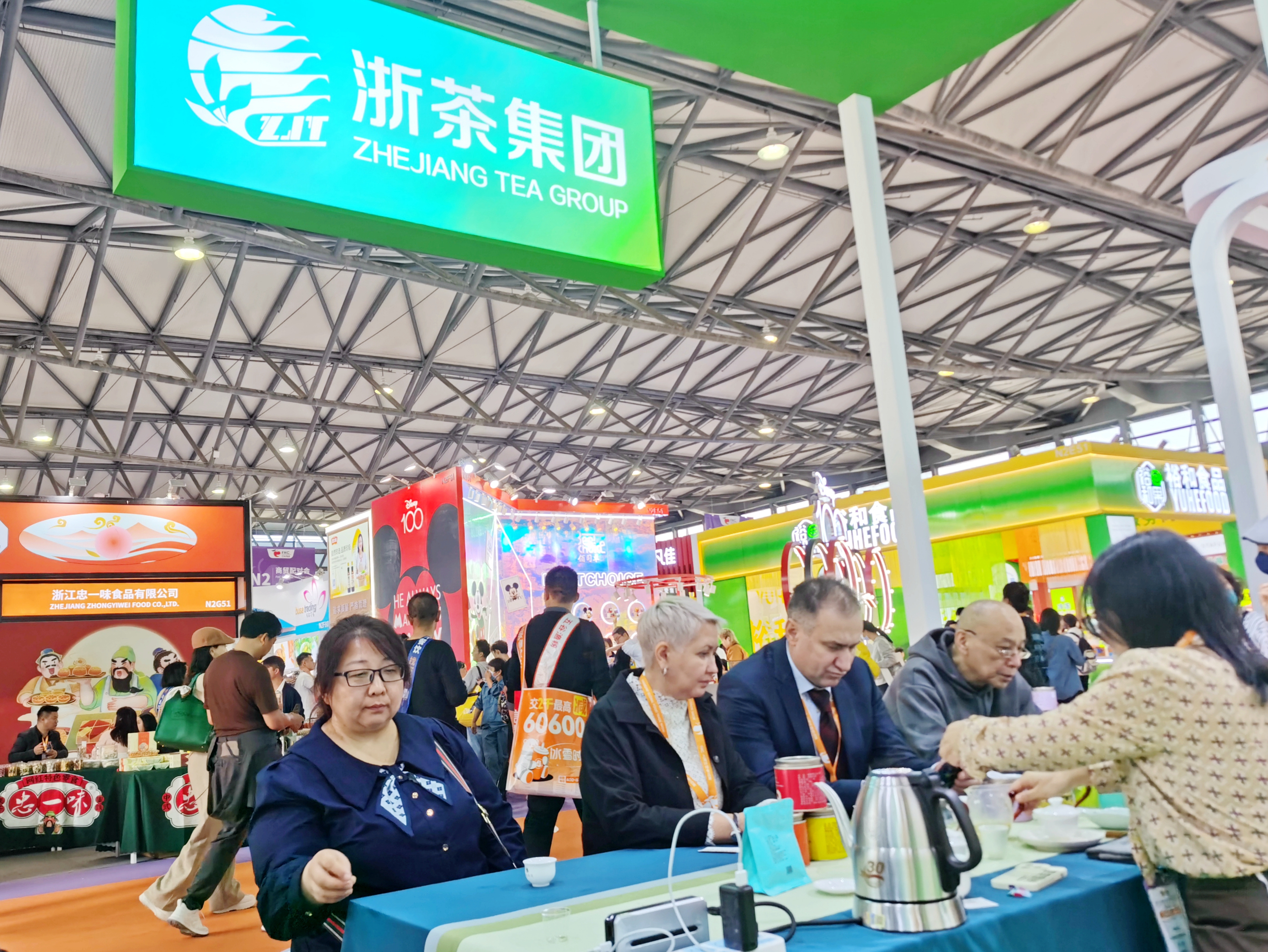 千亿app官网下载(集团)有限公司参加上海FHC环球食品展
